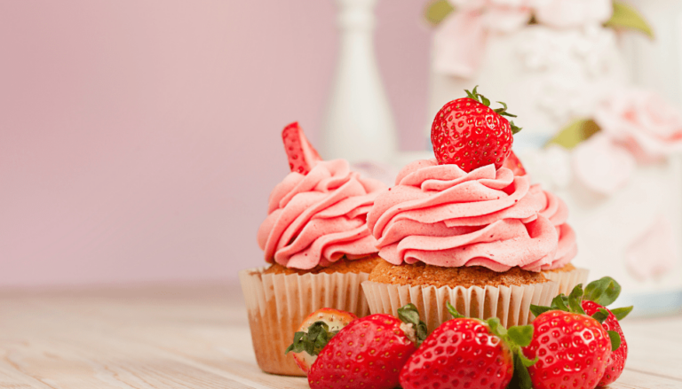 Easy Strawberry Cupcakes