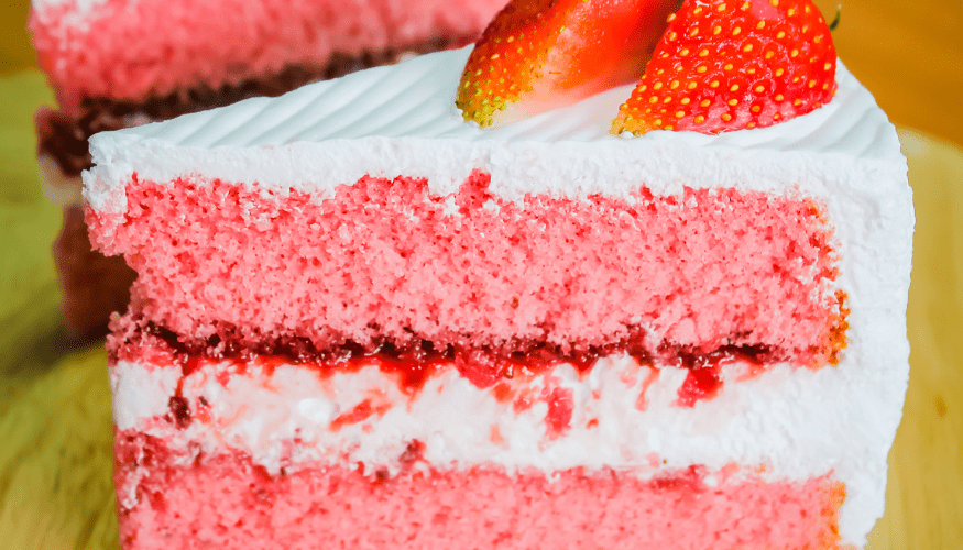 Easy Strawberry Cake