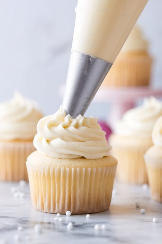 easy White Cupcake